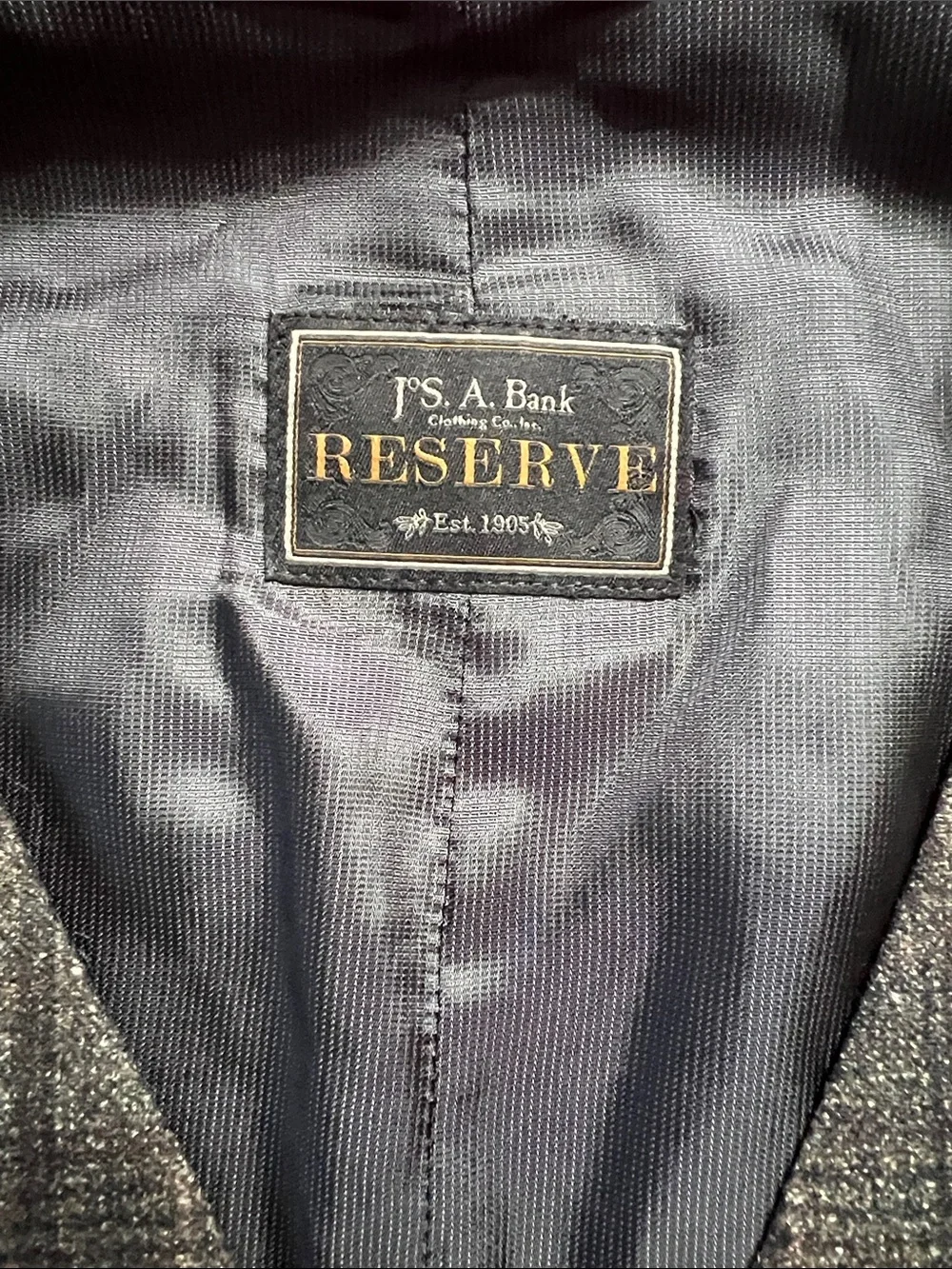 Jos. A. Bank Reserve Men’s Wool Vest 44R Glen Plaid Italian Fabric Napoli